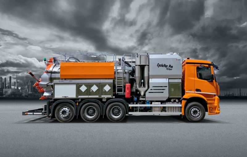 KOKS CycloVac Pro vacuum truck for dry and wet substances